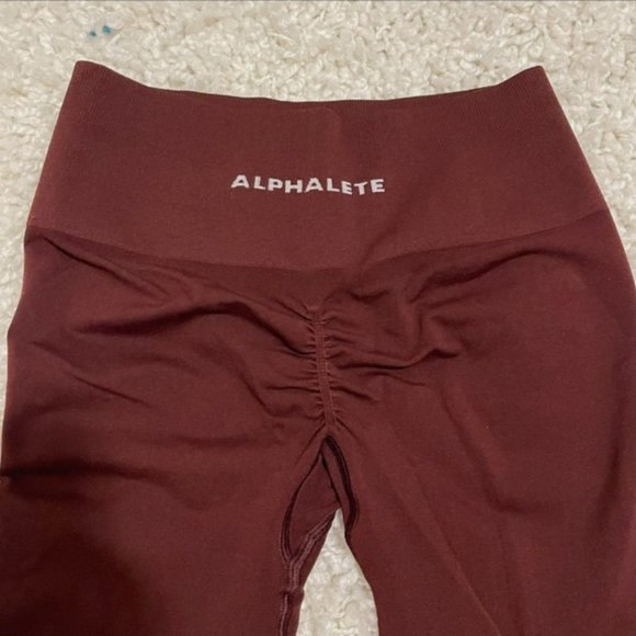 Alphalete amplify leggings size Small (Burgundy) - Picture 1 of 3